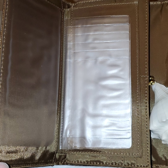 Wallet/Clutch - Picture 5 of 6